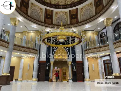 Pilihan Ornamen Tiang Masjid Kuningan dan Tembaga