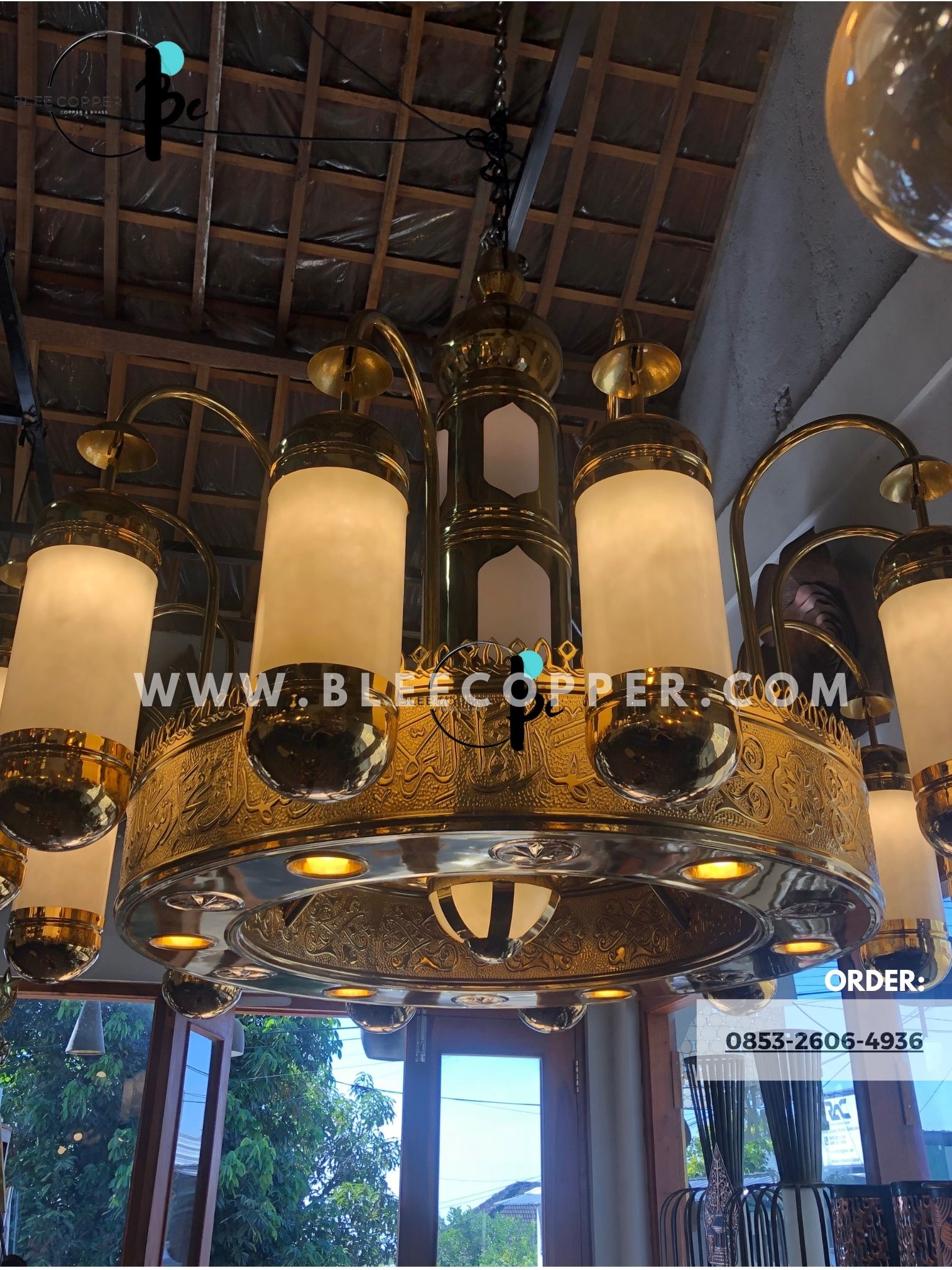 Lampu Gantung Kuningan