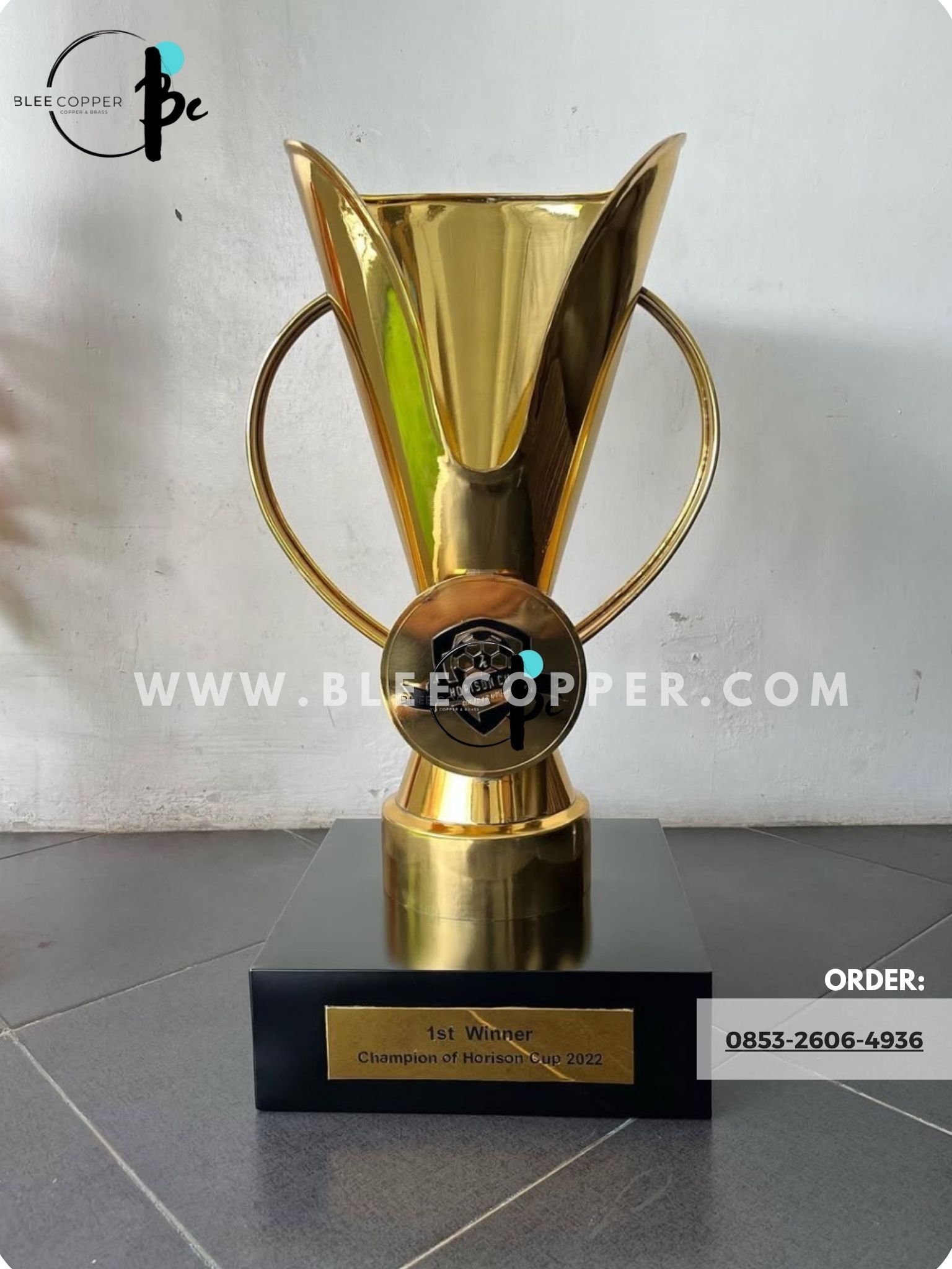Trophy Kuningan Custom