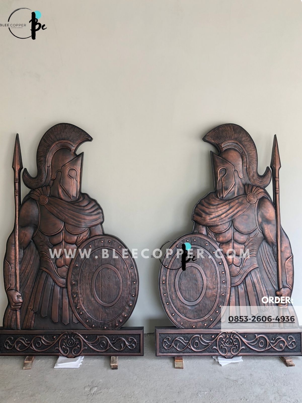 Relief Tentara Sparta Tembaga