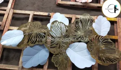 Seni Hiasan Dinding Kuningan Yang Abadi