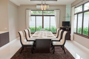 7 Ide Desain Ruang Makan Modern Cantik Dan Menawan
