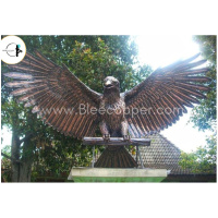 Patung Garuda Tembaga