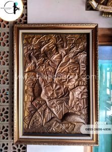Lukisan Ukir Logam Kuningan