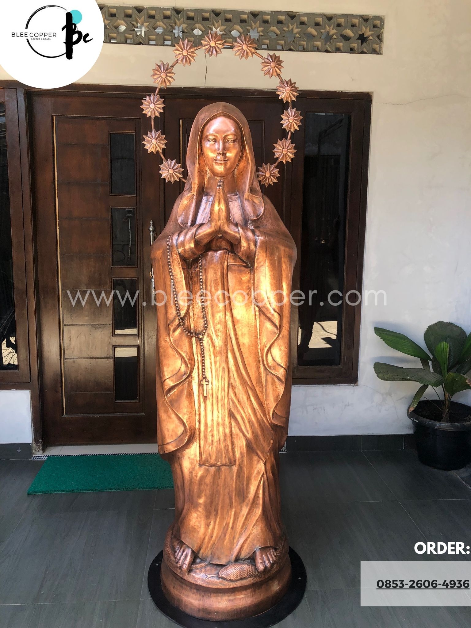 Patung Bunda Maria Dan Yesus
